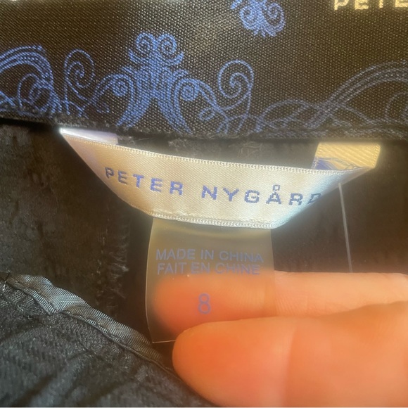 Peter Nygard Black on Black Textured Crop Pant NWOT - Picture 9 of 10